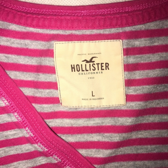 Hollister Long-sleeved Tee - Picture 2 of 2